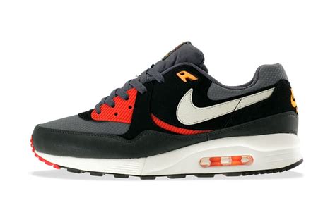 nike air max light essential schwarz|Air Max light essential.